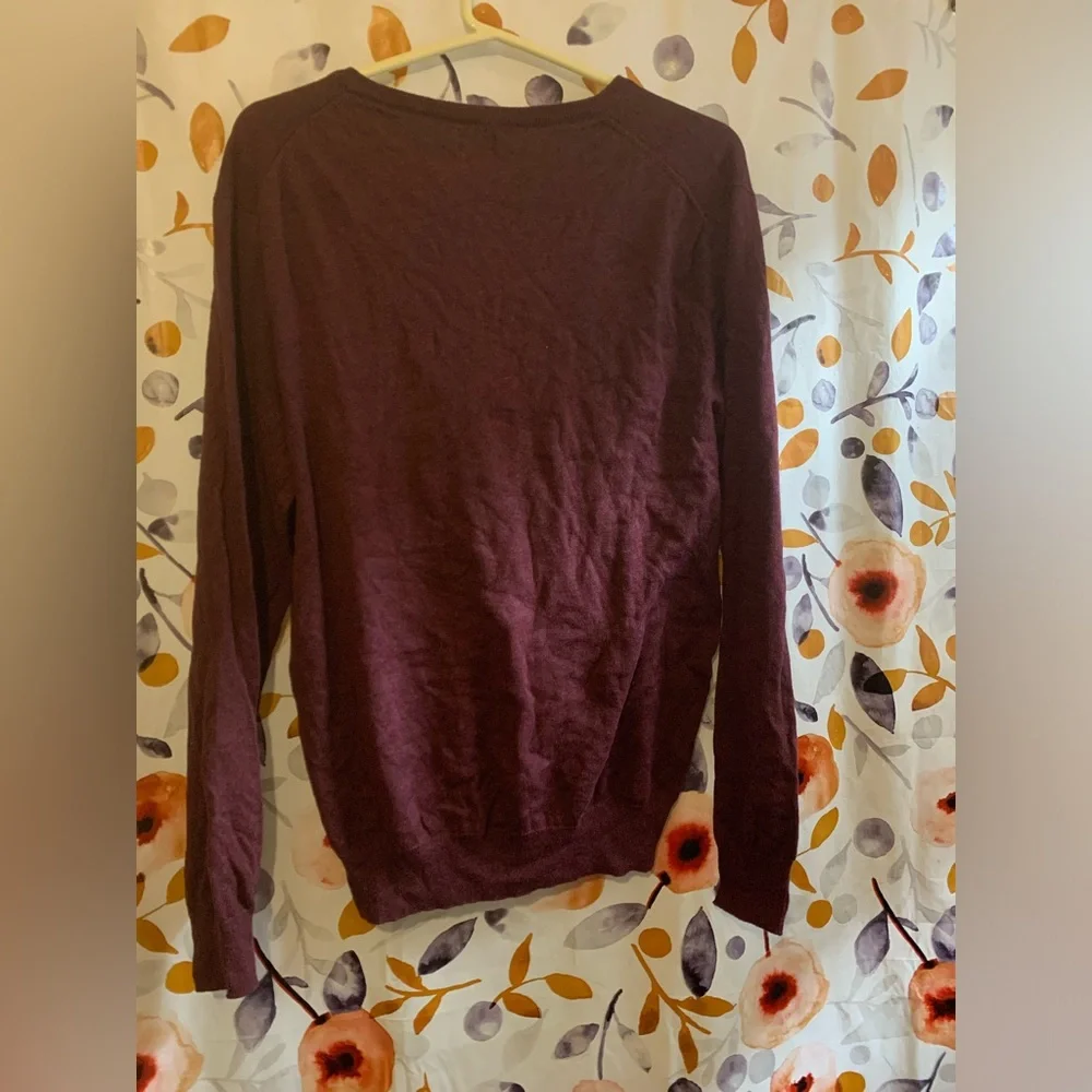 J. Crew Men's V-Neck Sweater Sz S